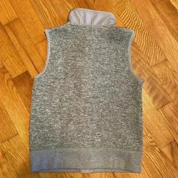 Crewcuts Kids Heathered Gray Fabric Vest in Size 4-5. - Picture 2 of 11